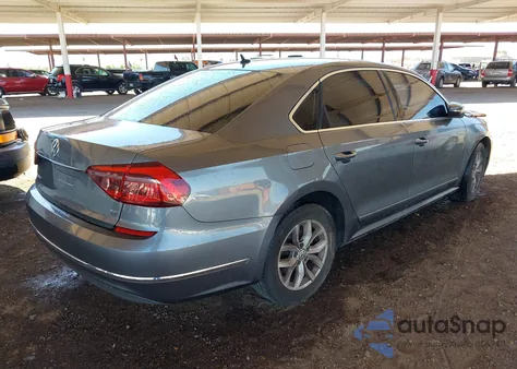 2017 Volkswagen Passat 1.8T S из США, поврежденный, VIN 1VWAT7A31HC053536